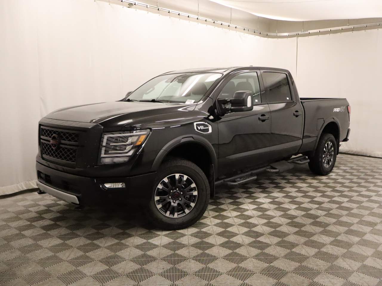 2023 Nissan Titan XD PRO-4X Crew Cab