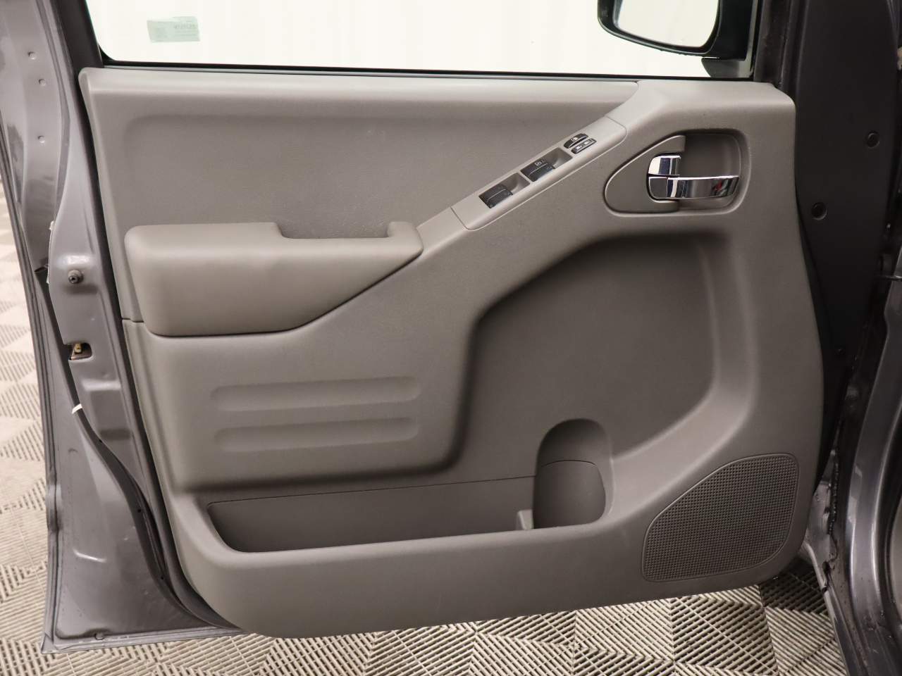 2019 Nissan Frontier SV Crew Cab