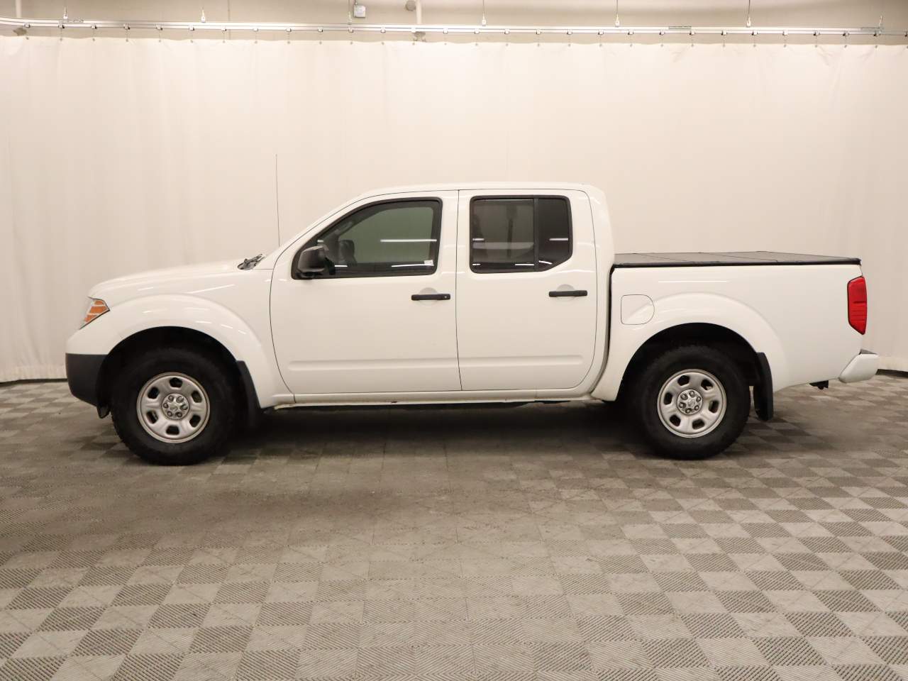 2019 Nissan Frontier S Crew Cab