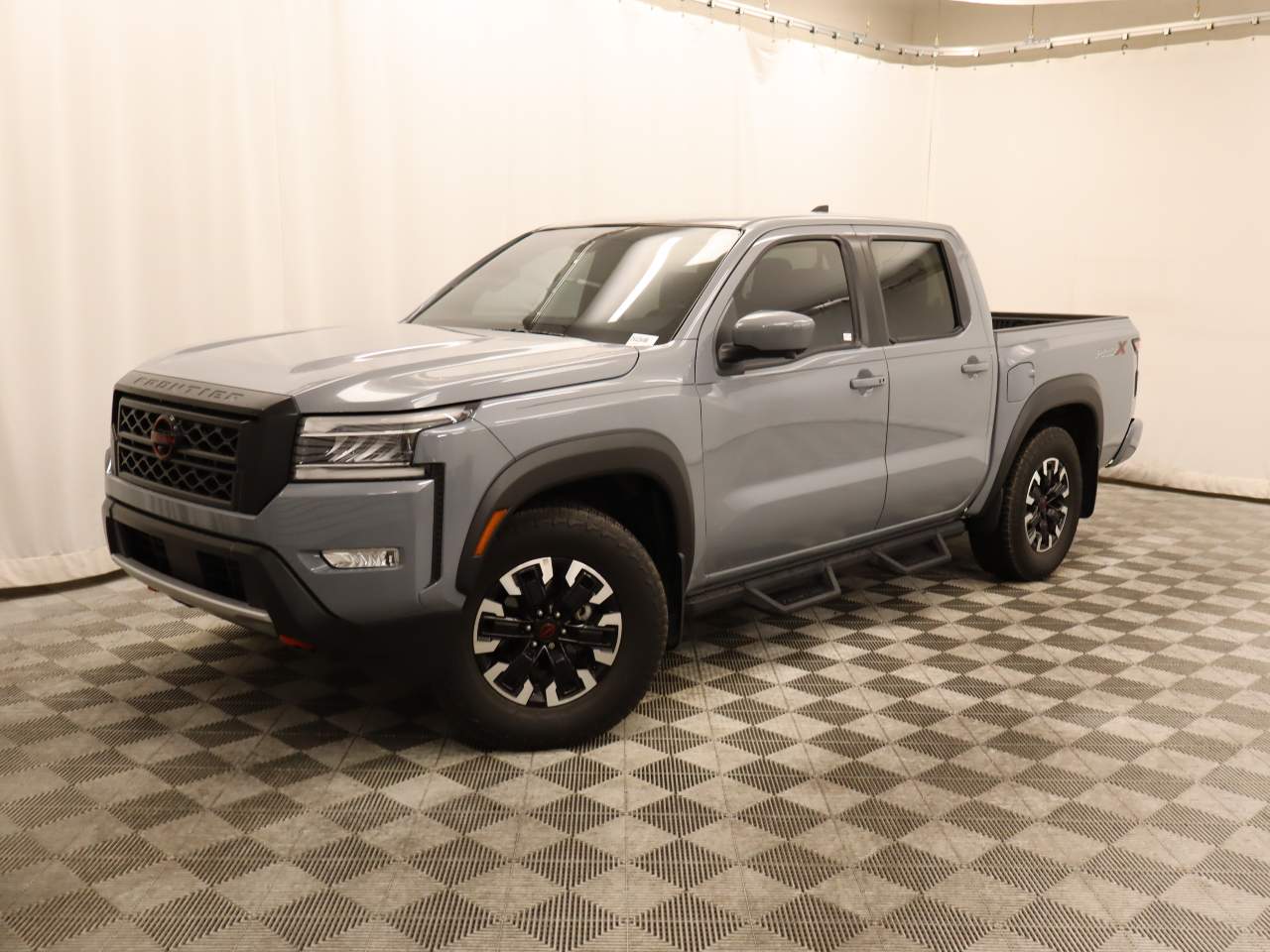 2024 Nissan Frontier PRO-X Crew Cab