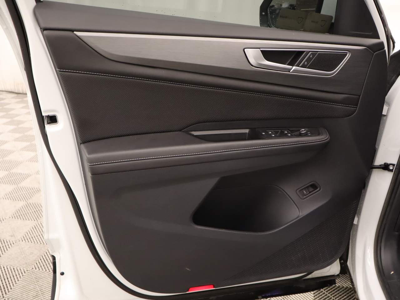 2024 Volkswagen Atlas Cross Sport SE