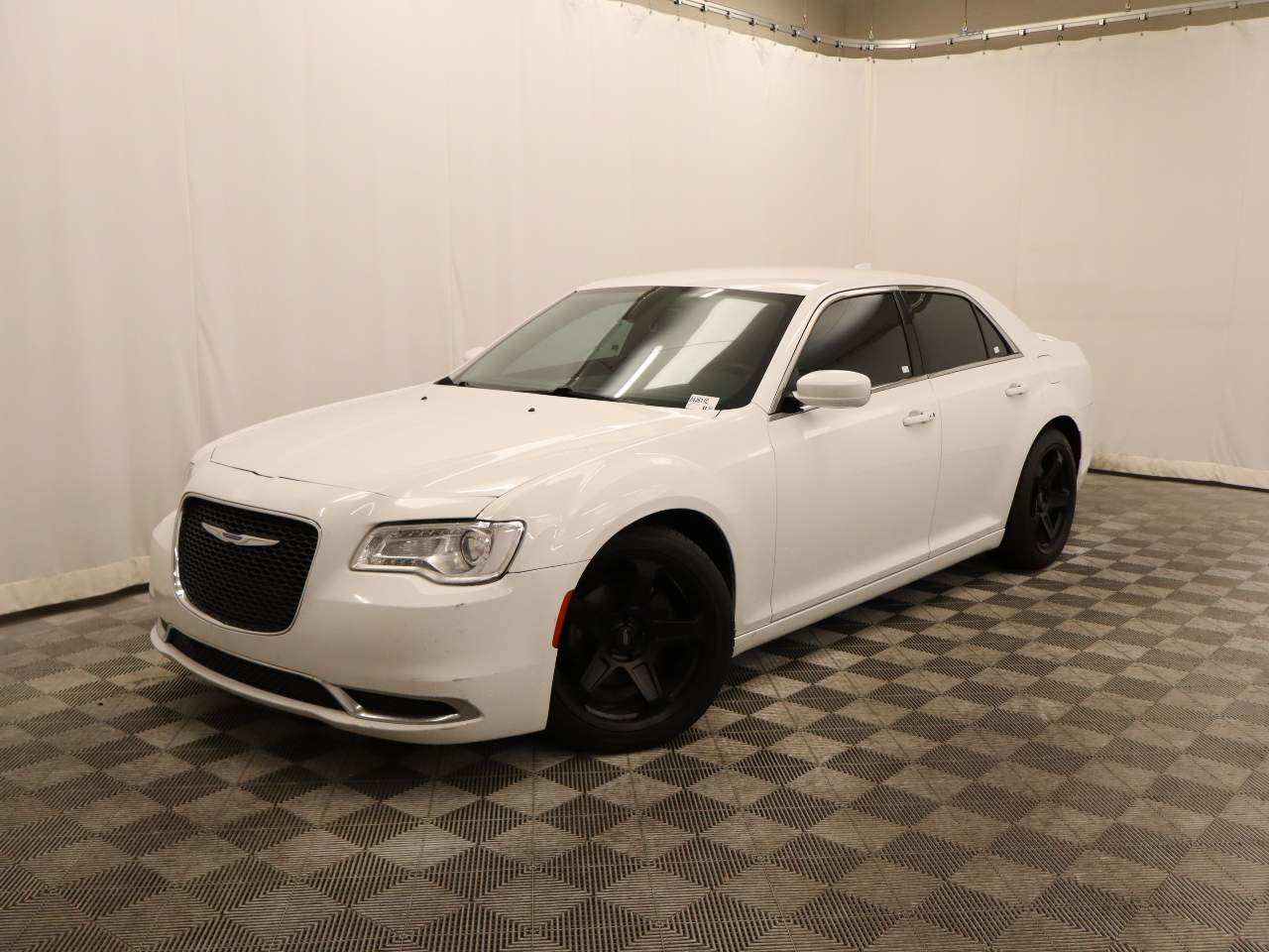 2017 Chrysler 300 Limited