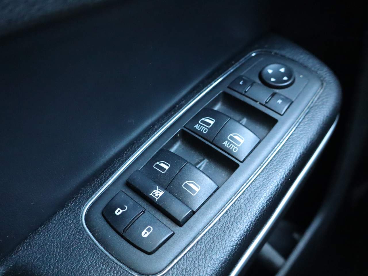 2022 Chrysler 300 S V6