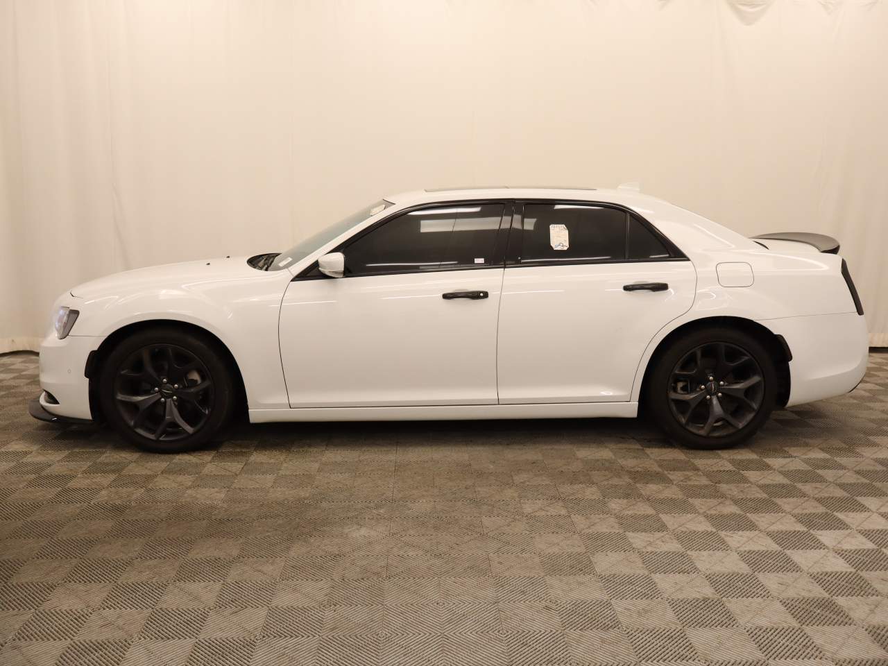 2022 Chrysler 300 S V6