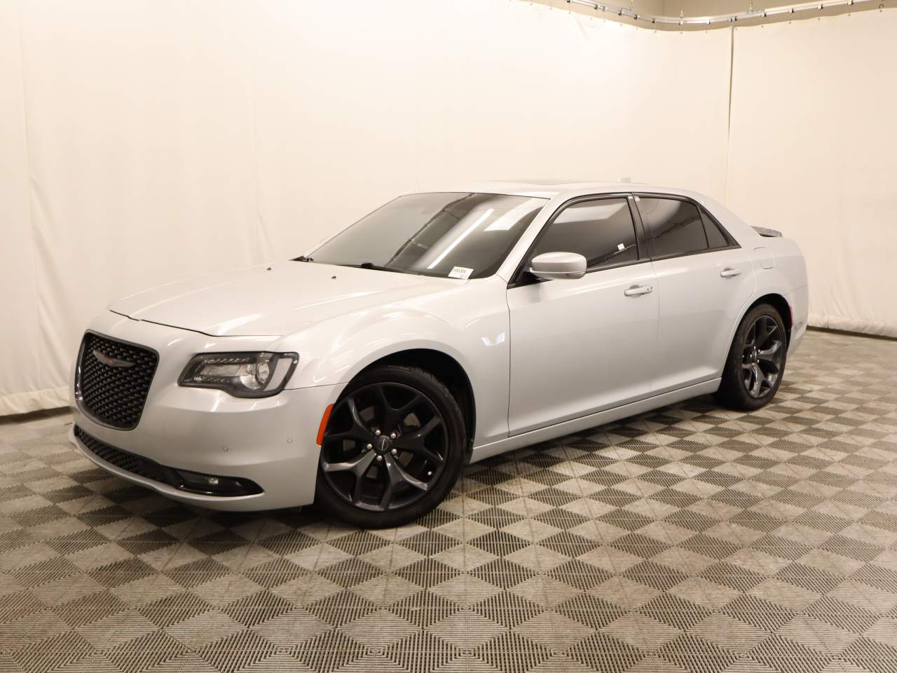 2022 Chrysler 300 S V6