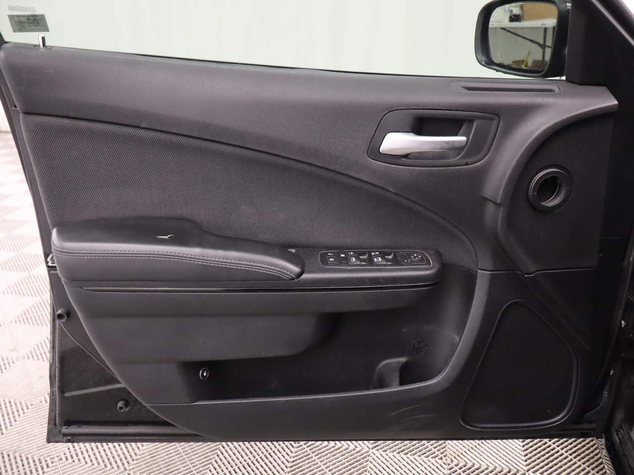 2016 Dodge Charger SE