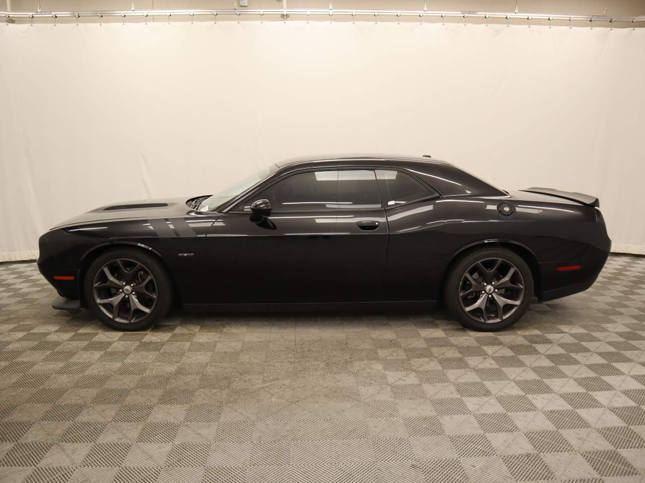 Certified 2019 Dodge Challenger R/T with VIN 2C3CDZBT0KH642217 for sale in Scottsdale, AZ