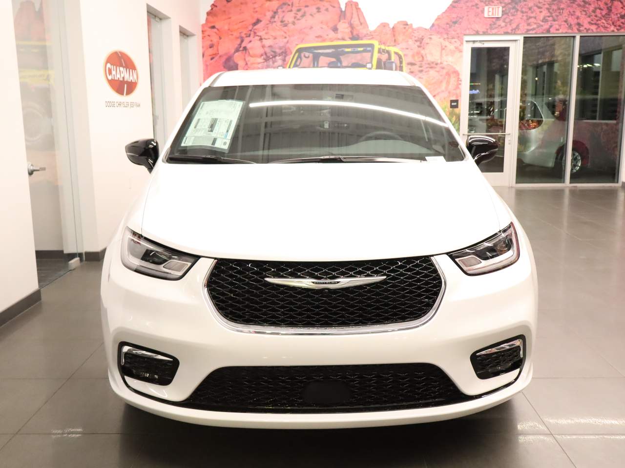 2026 Chrysler Pacifica Select