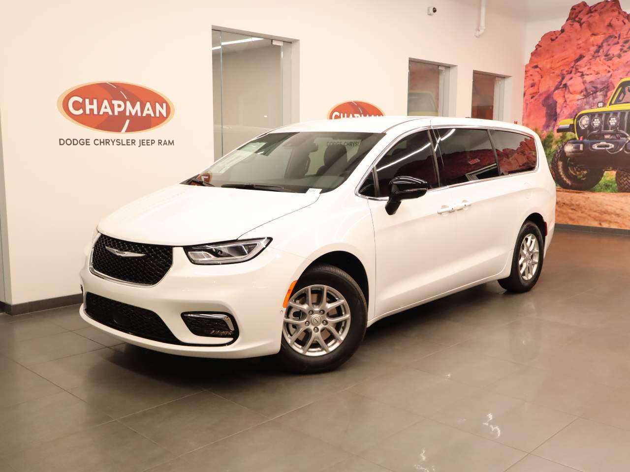 2026 Chrysler Pacifica Select