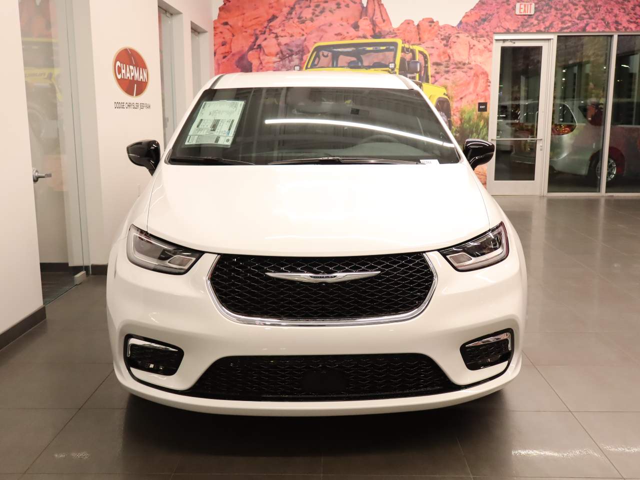 2026 Chrysler Pacifica Select