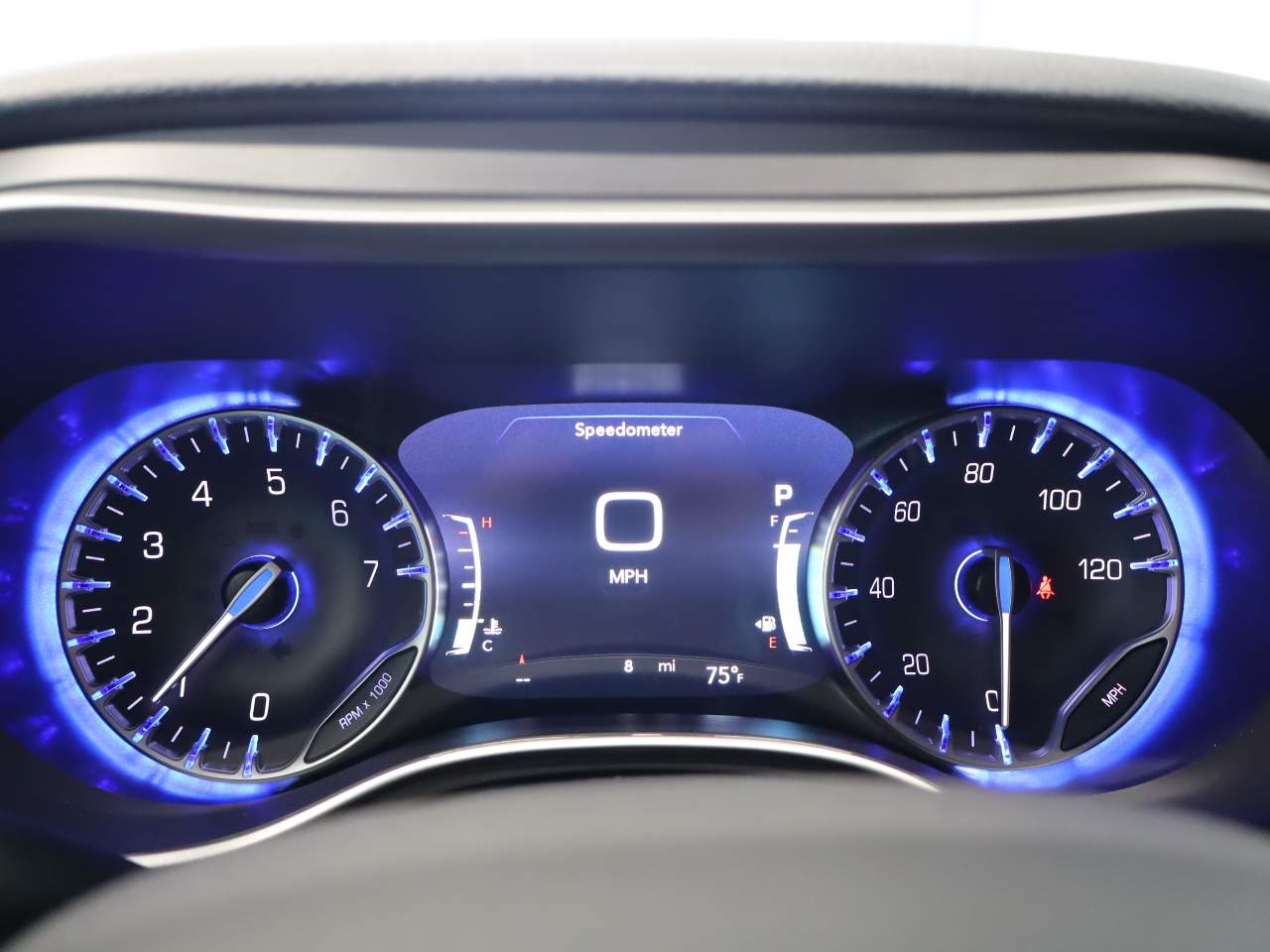 2027 Chrysler Pacifica Select