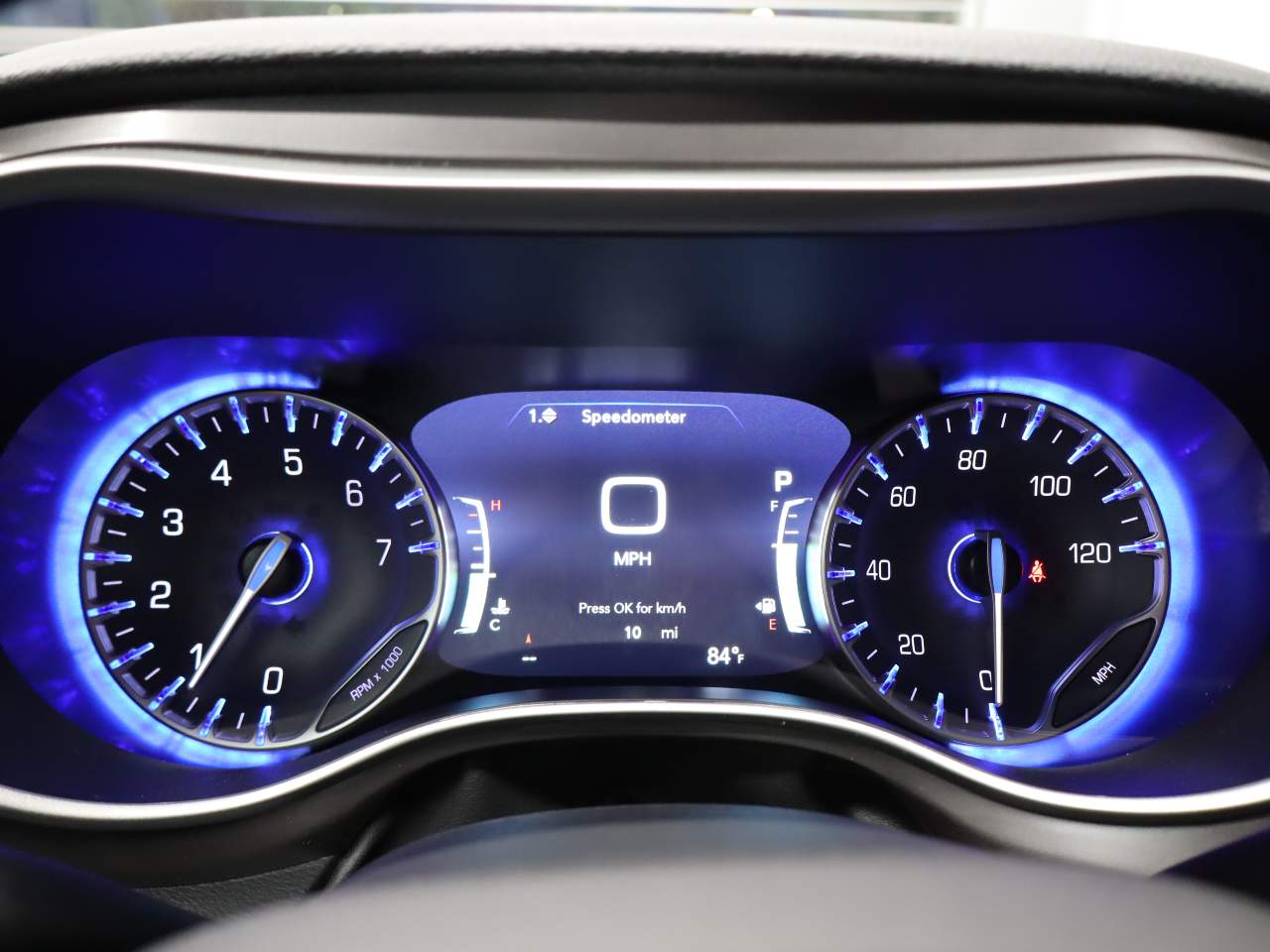 2026 Chrysler Pacifica Select