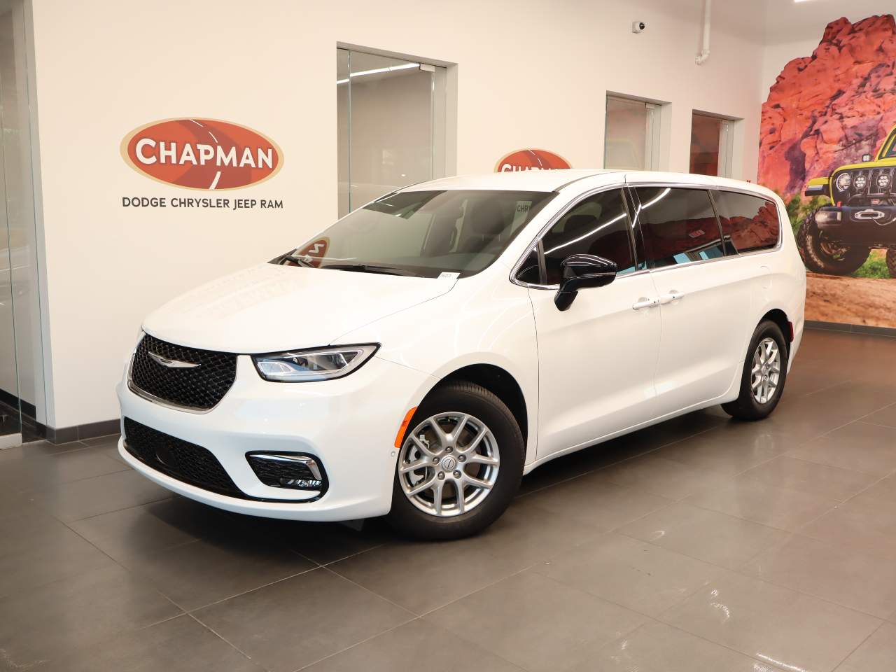 2026 Chrysler Pacifica Select