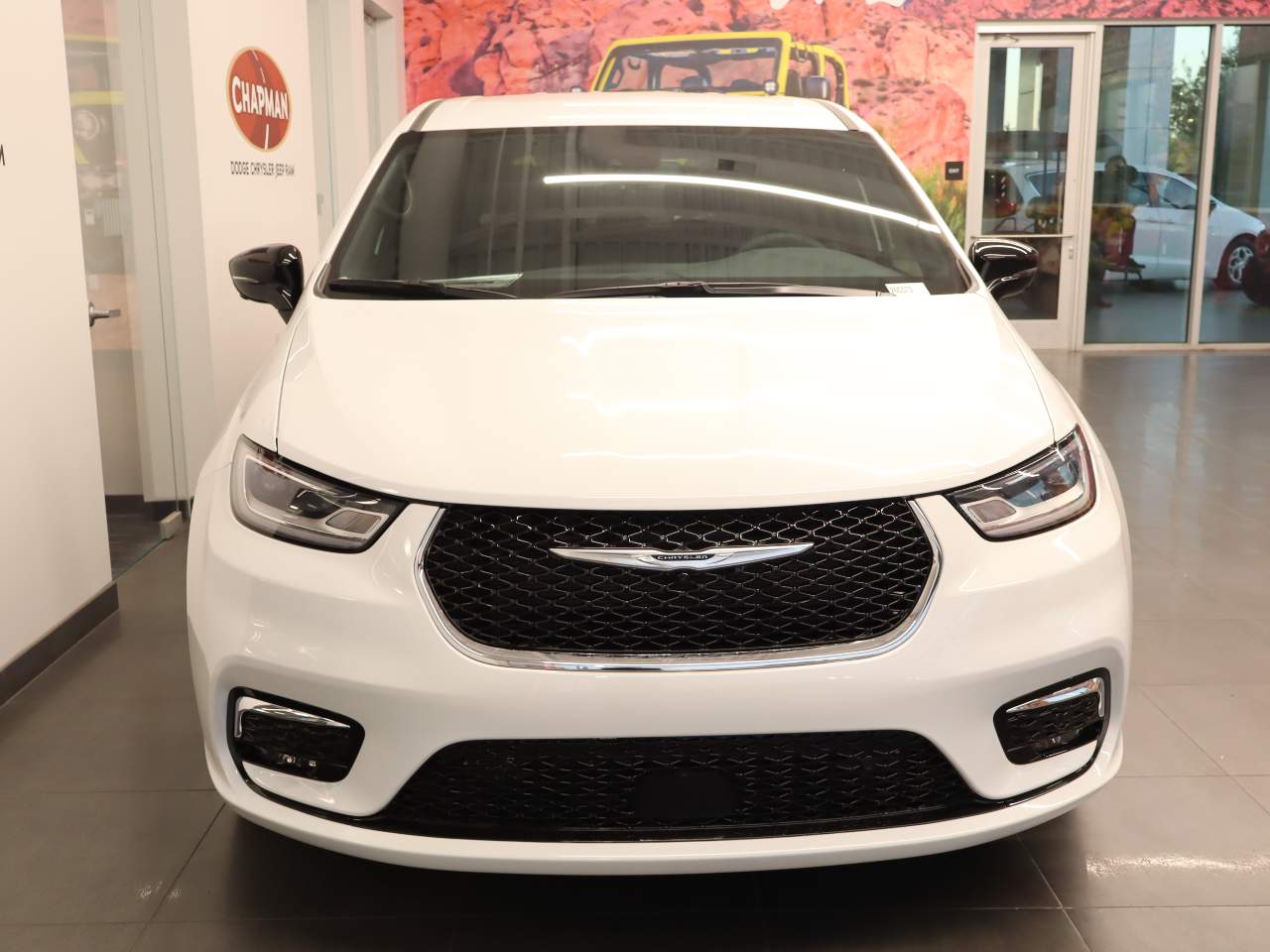 2026 Chrysler Pacifica Select