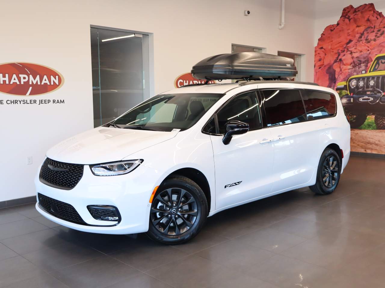 2025 Chrysler Pacifica Select