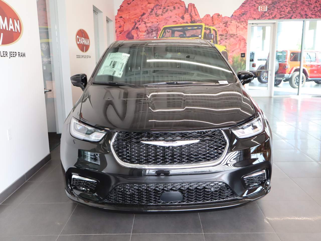2026 Chrysler Pacifica Select
