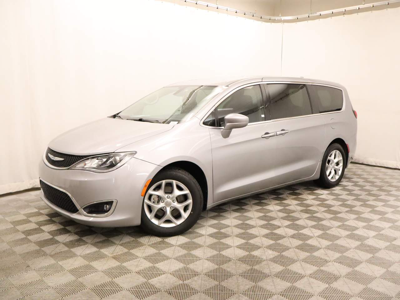 2018 Chrysler Pacifica Touring Plus