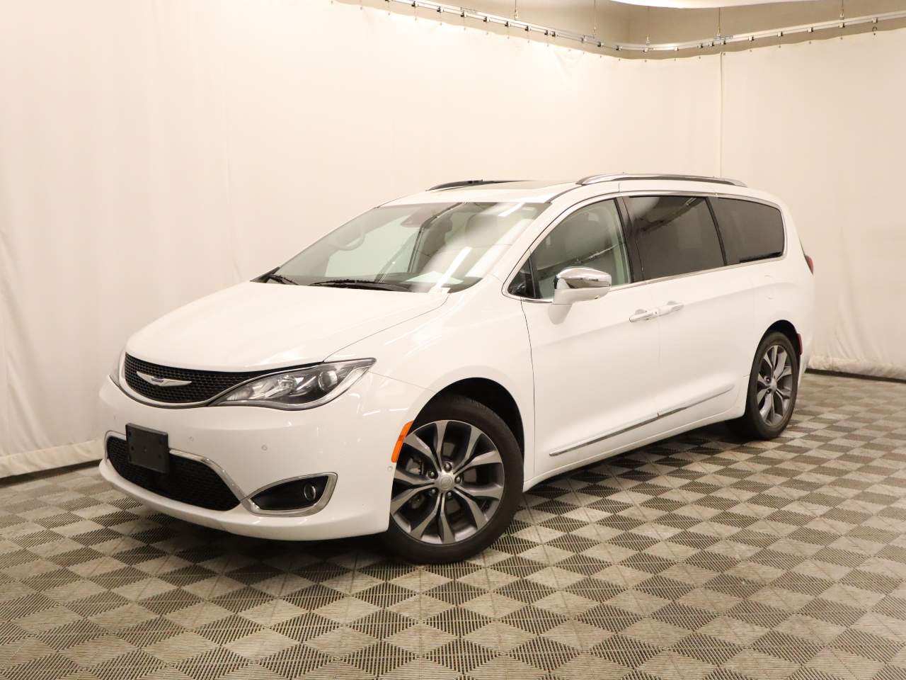 2019 Chrysler Pacifica Limited