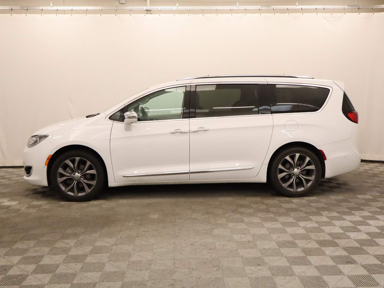 2019 Chrysler Pacifica Limited
