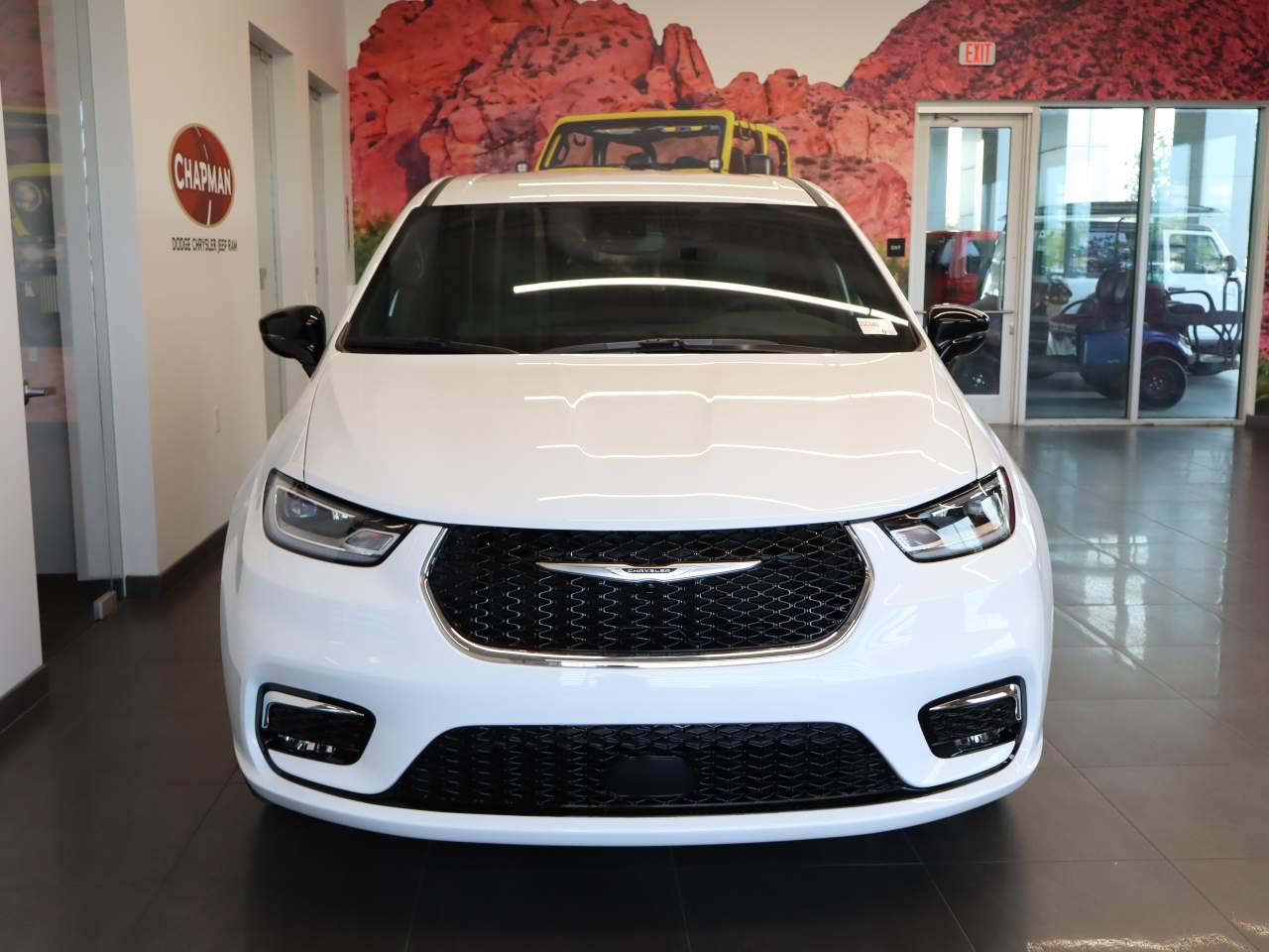 2025 Chrysler Pacifica Select