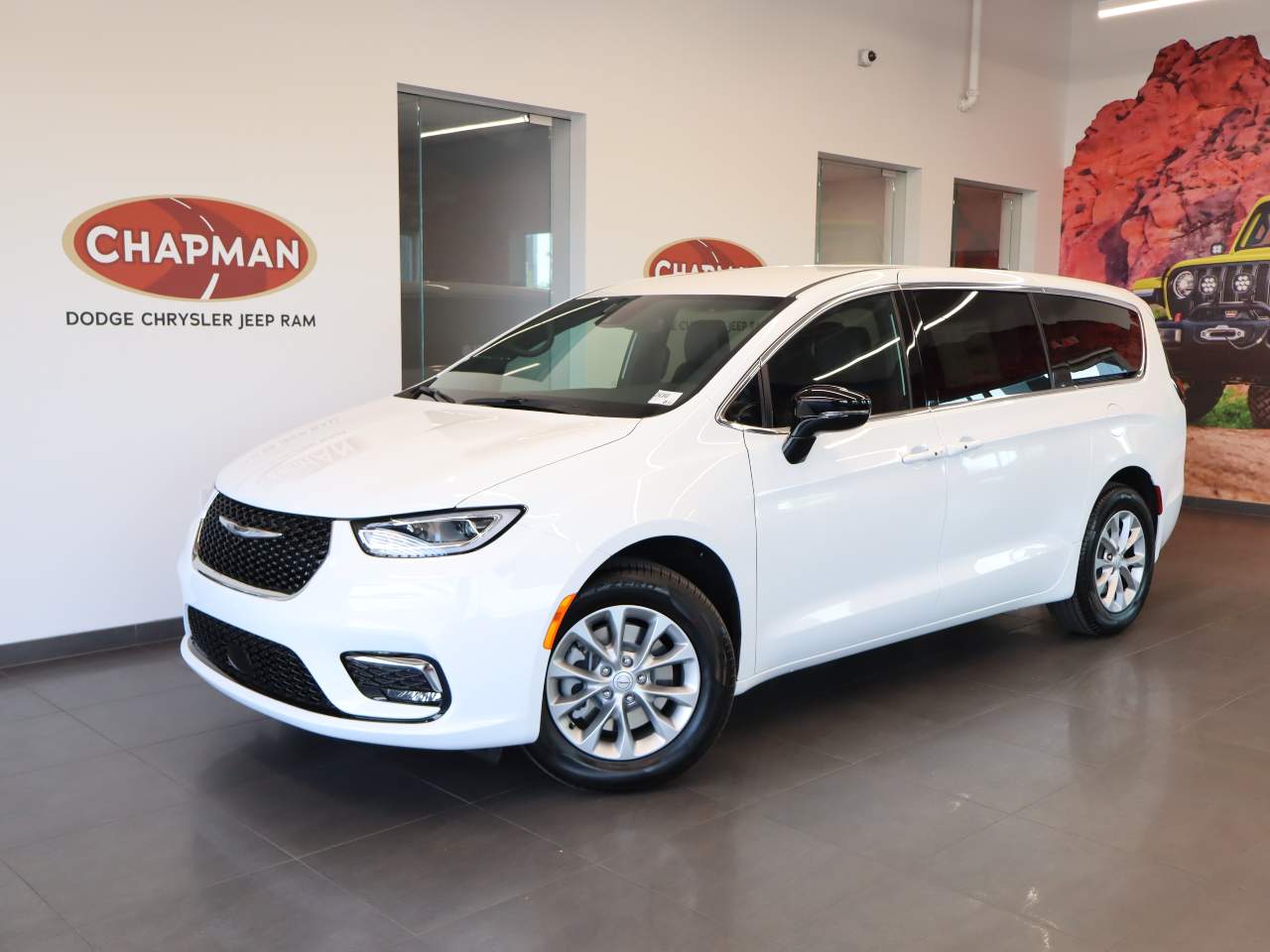 2025 Chrysler Pacifica Select