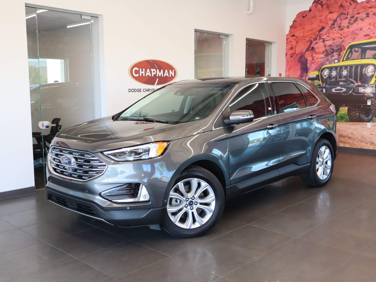 2020 Ford Edge Titanium's photo