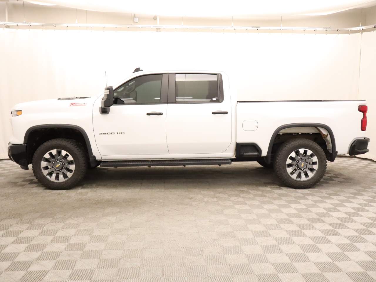 2024 Chevrolet Silverado 2500HD Custom Crew Cab