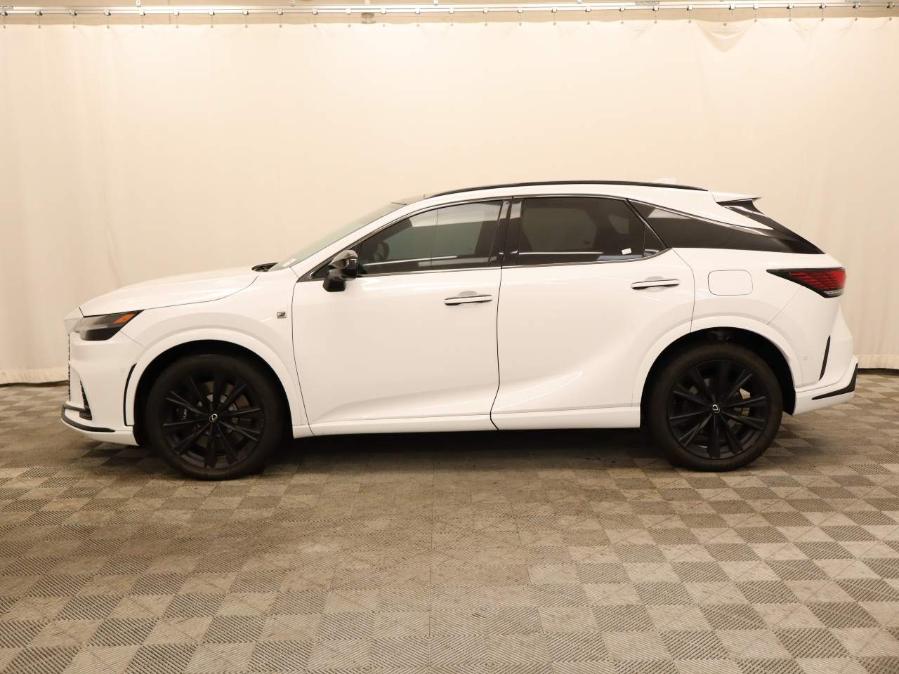 2023 Lexus RX 500h F SPORT Performance