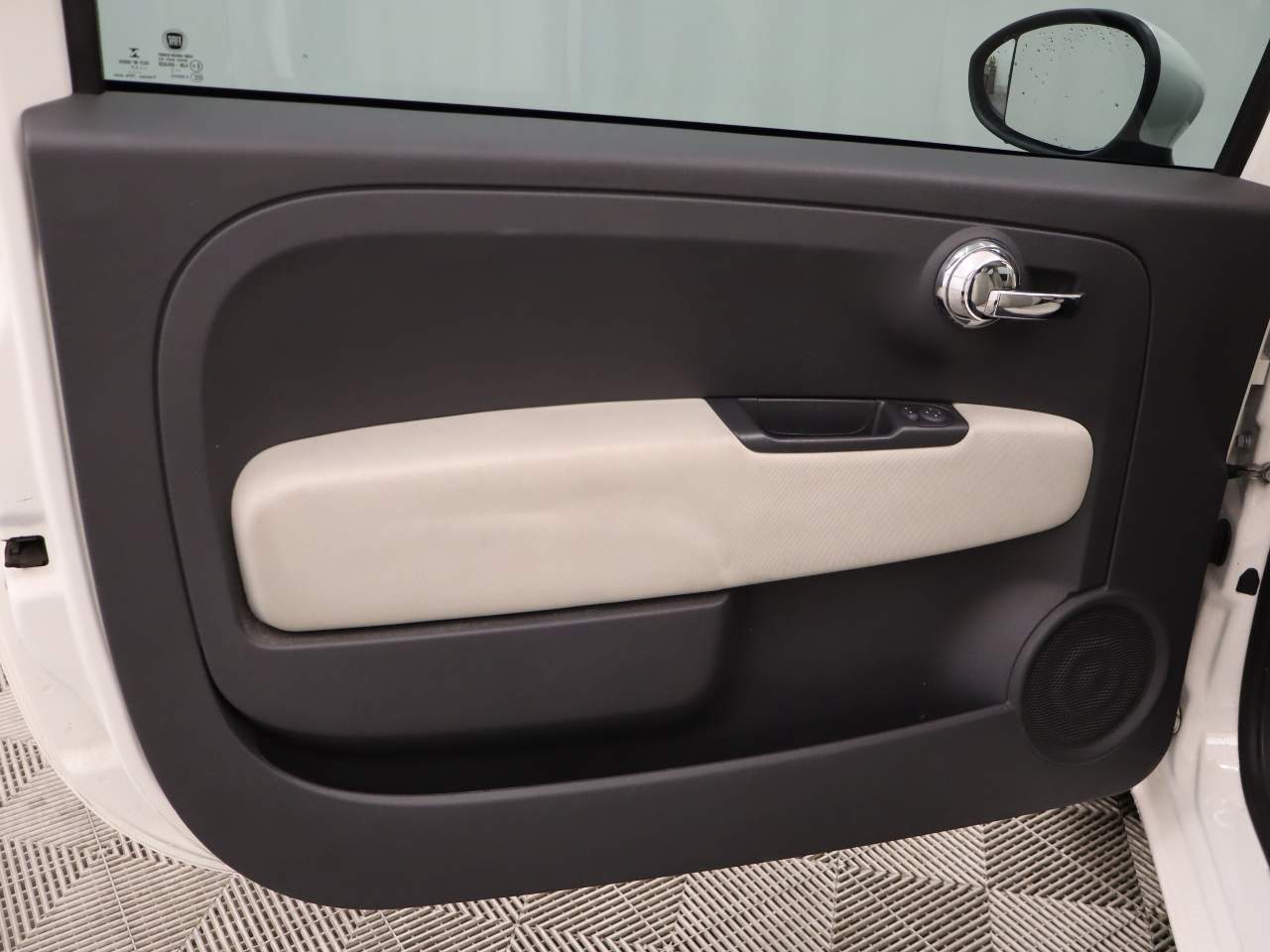 2017 FIAT 500 Pop