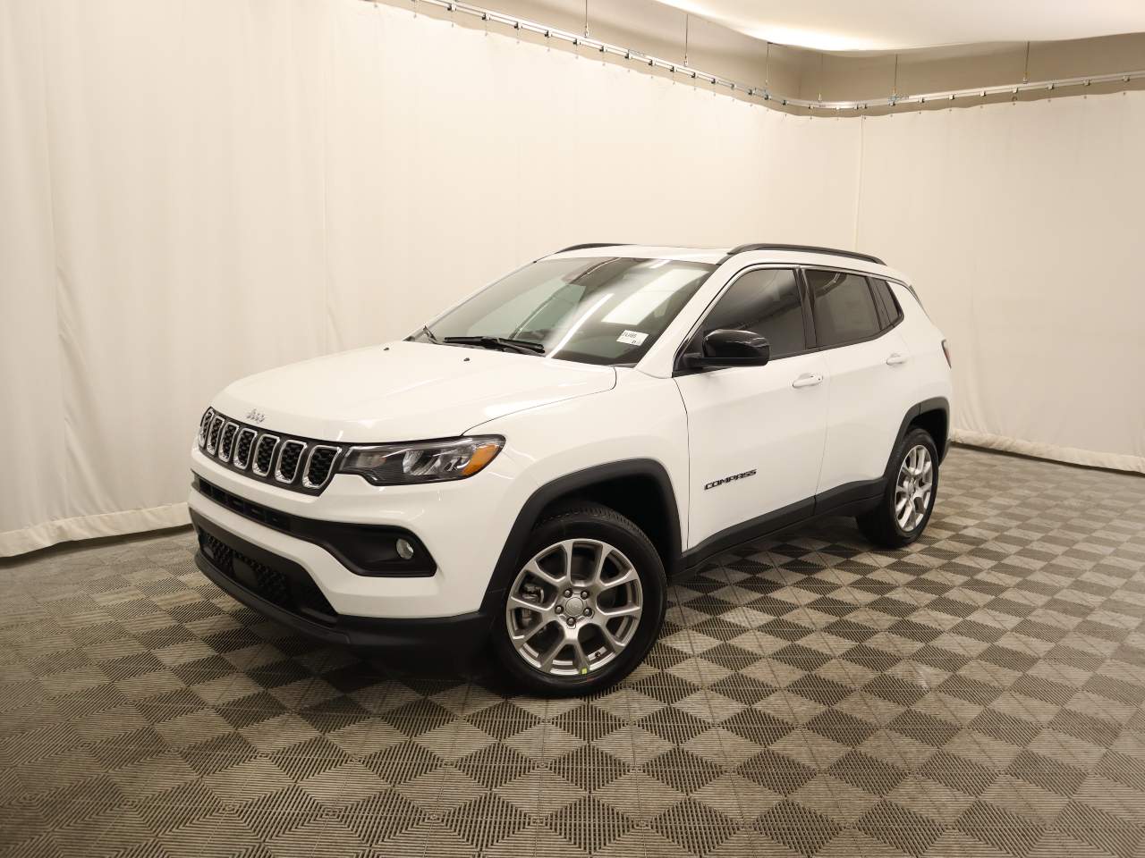 2024 Jeep Compass Latitude Lux