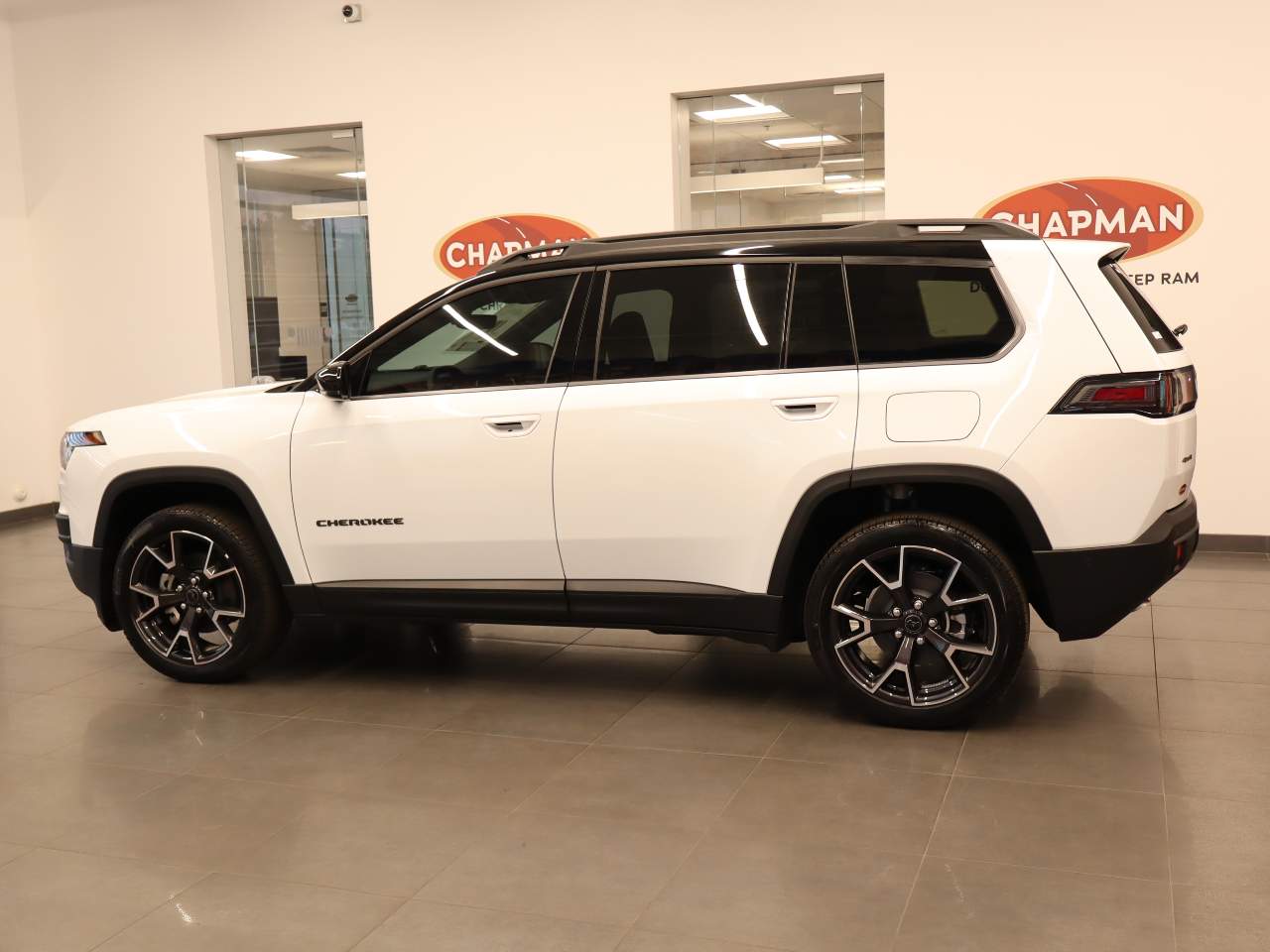 2026 Jeep Cherokee Overland
