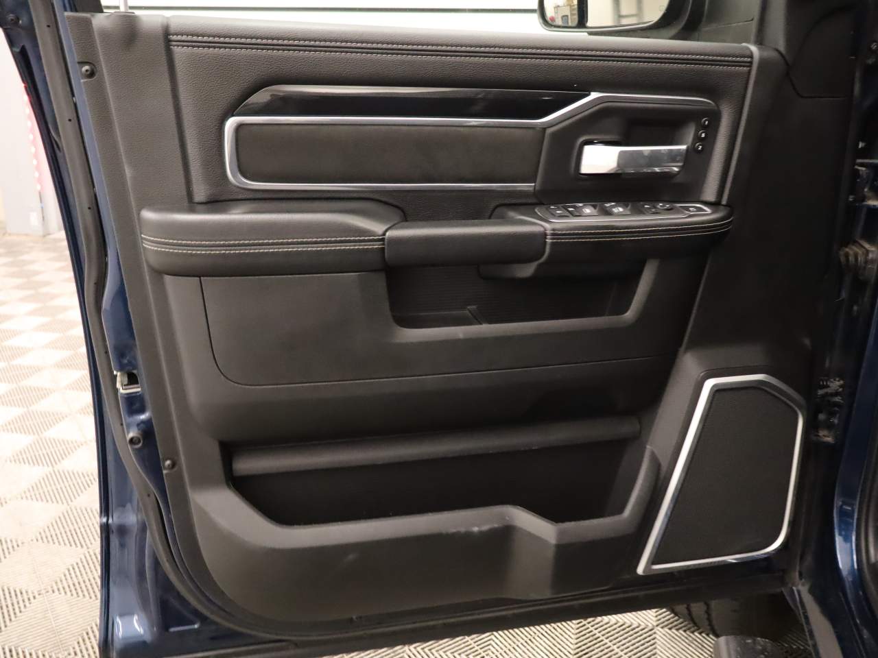 2022 Ram 3500 Laramie Crew Cab
