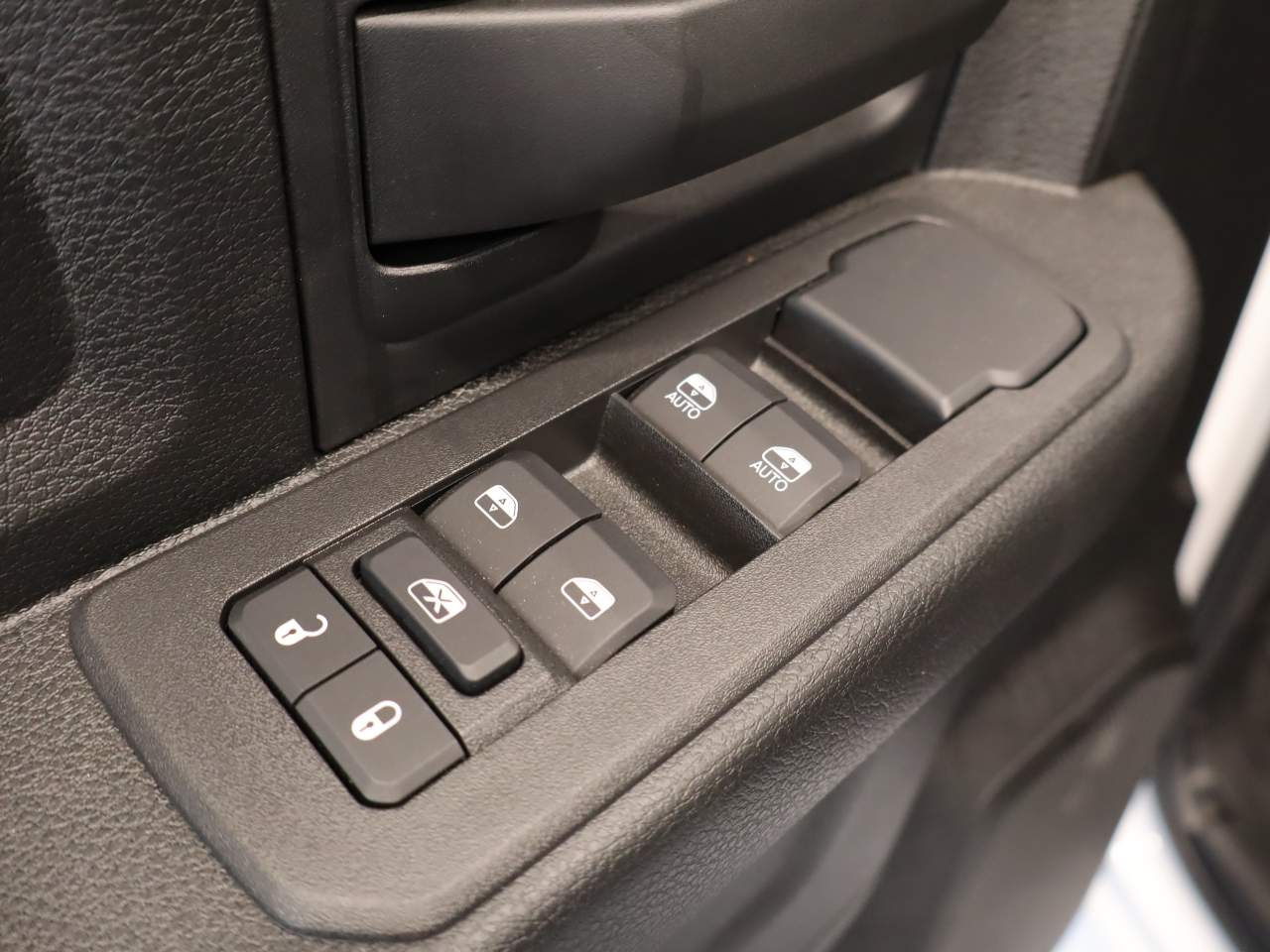 2025 RAM 2500 Tradesman - Photo 19