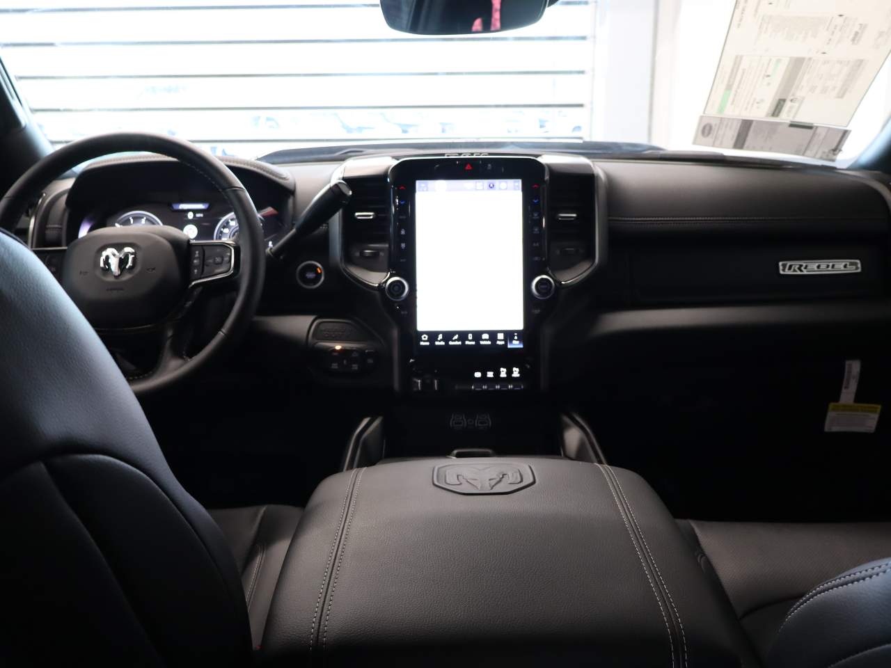 2025 RAM 2500 Rebel - Photo 11