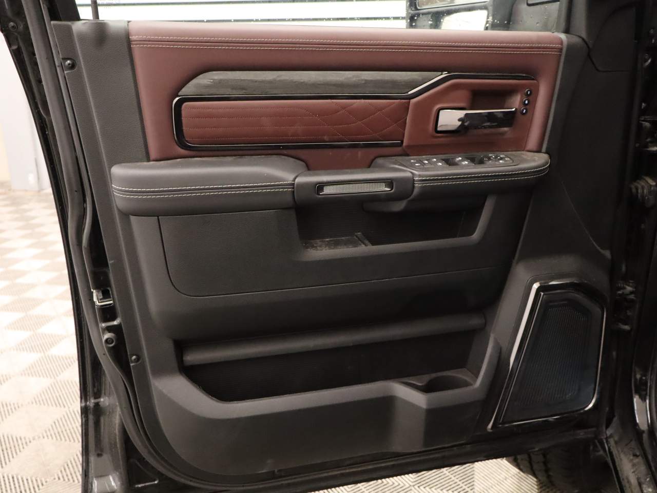 2025 Ram 2500 Limited Crew Cab