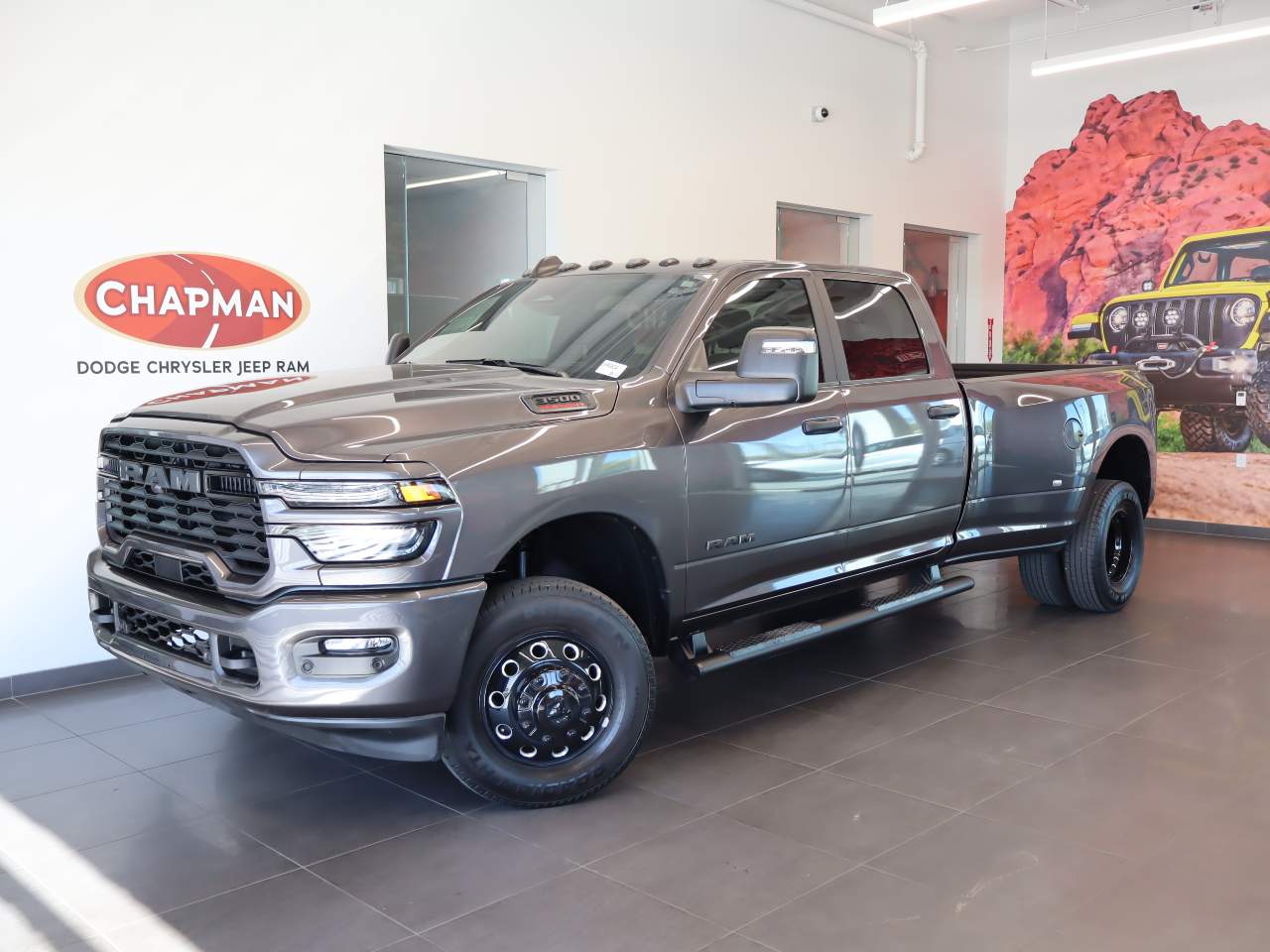 2025 RAM 3500 Big Horn Crew Cab LB DRW 4WD