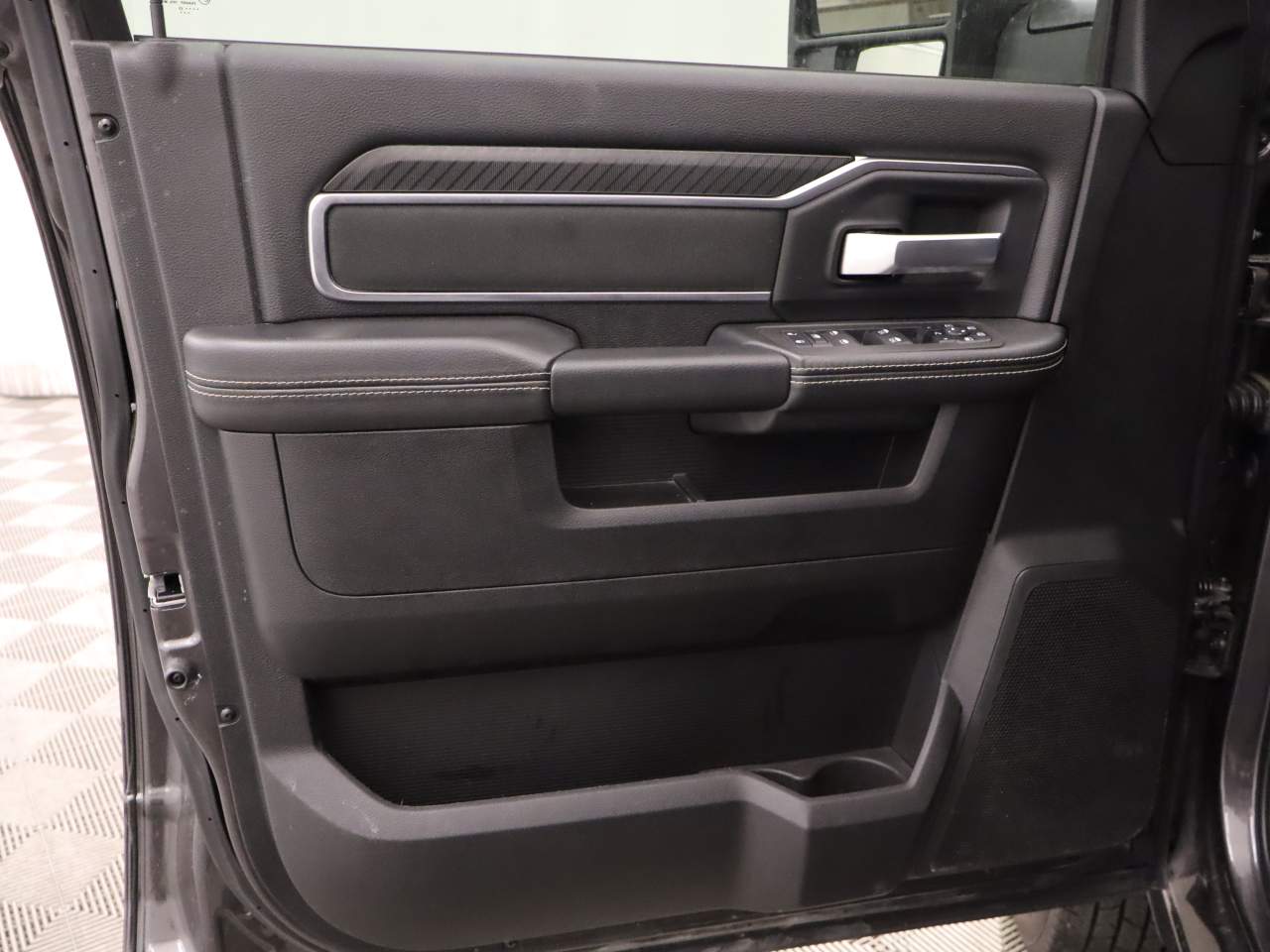 2025 Ram 3500 Big Horn Crew Cab