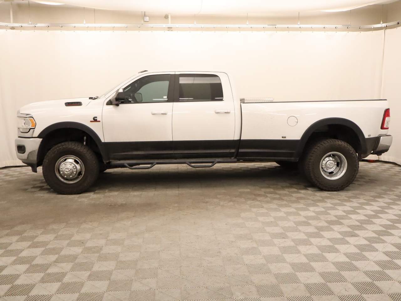 2022 Ram 3500 Big Horn Crew Cab