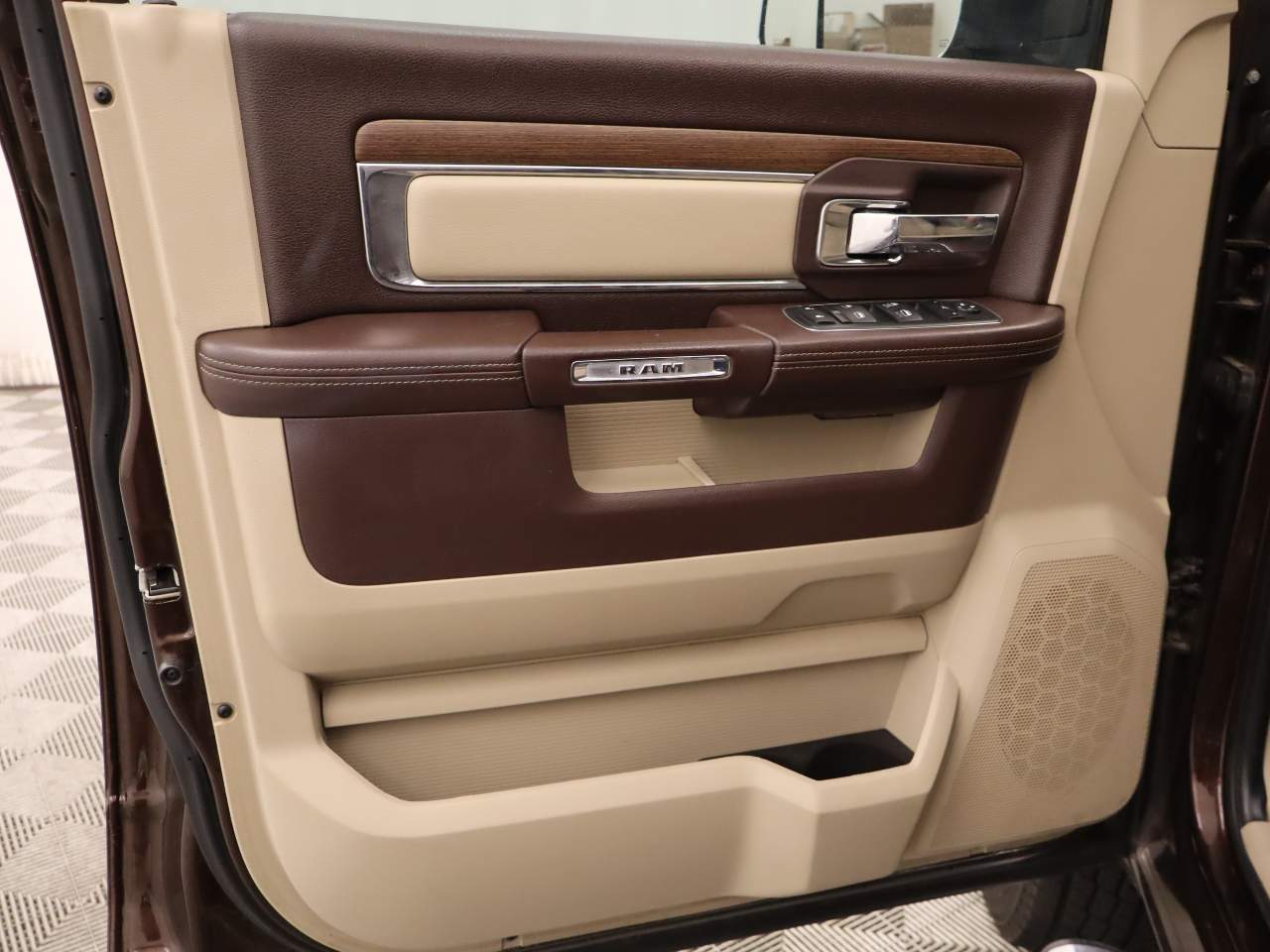 2015 Ram 3500 Laramie Crew Cab