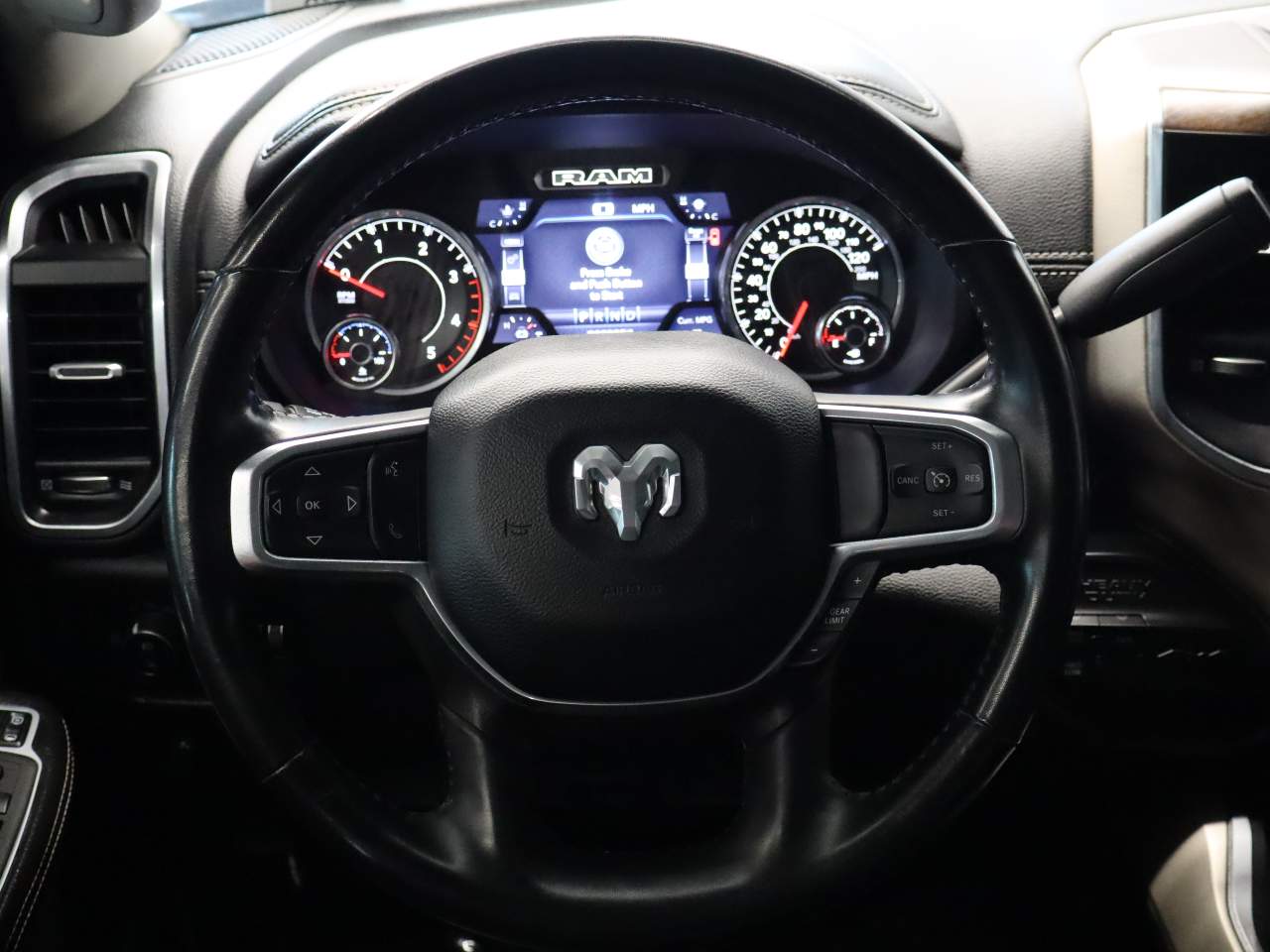 2023 RAM Ram 3500 Pickup Laramie - Photo 14