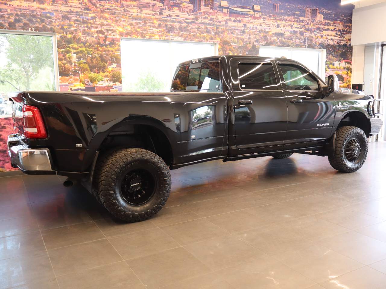 2023 RAM Ram 3500 Pickup Laramie - Photo 8