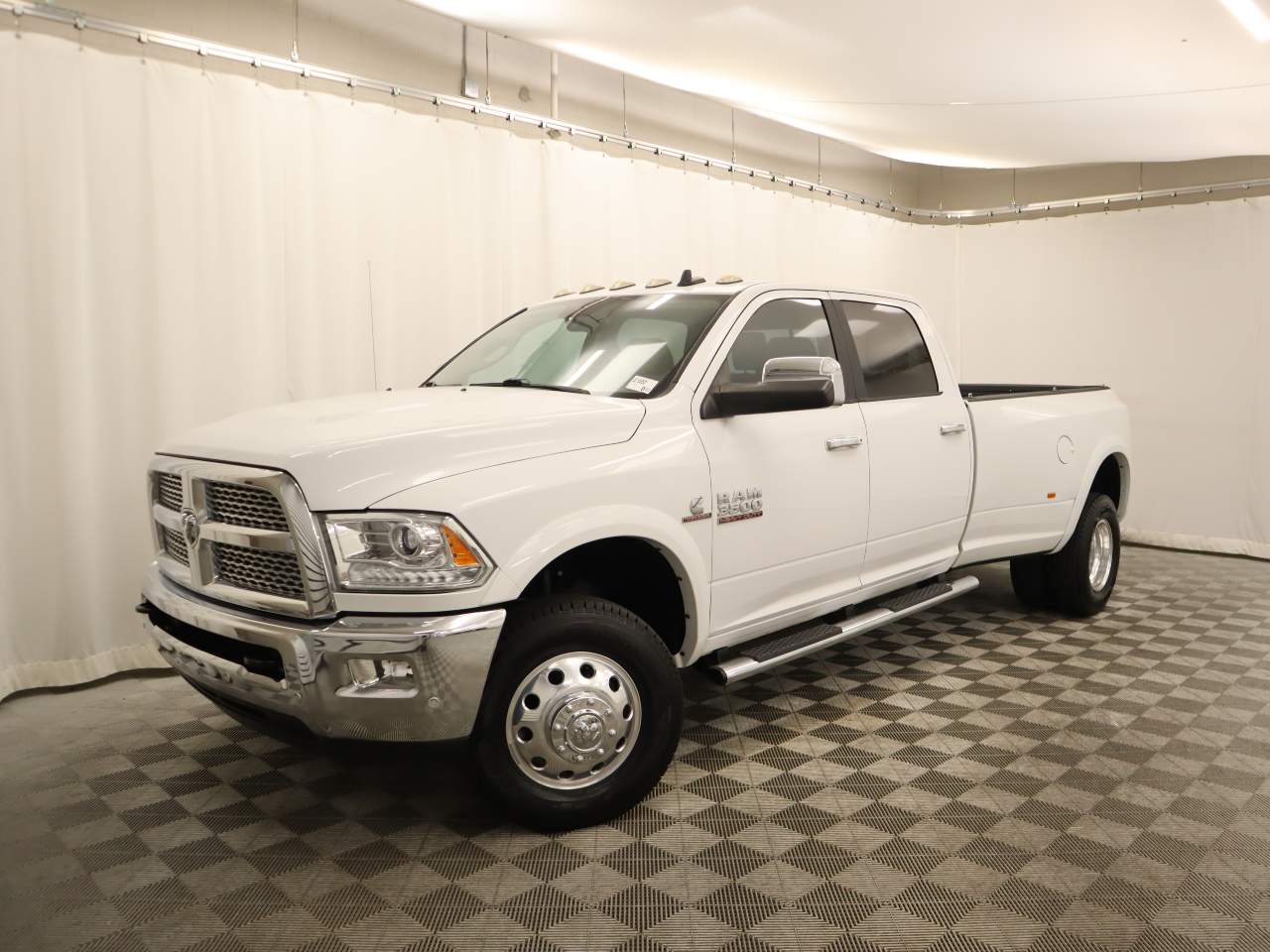 2018 Ram 3500 Laramie Crew Cab