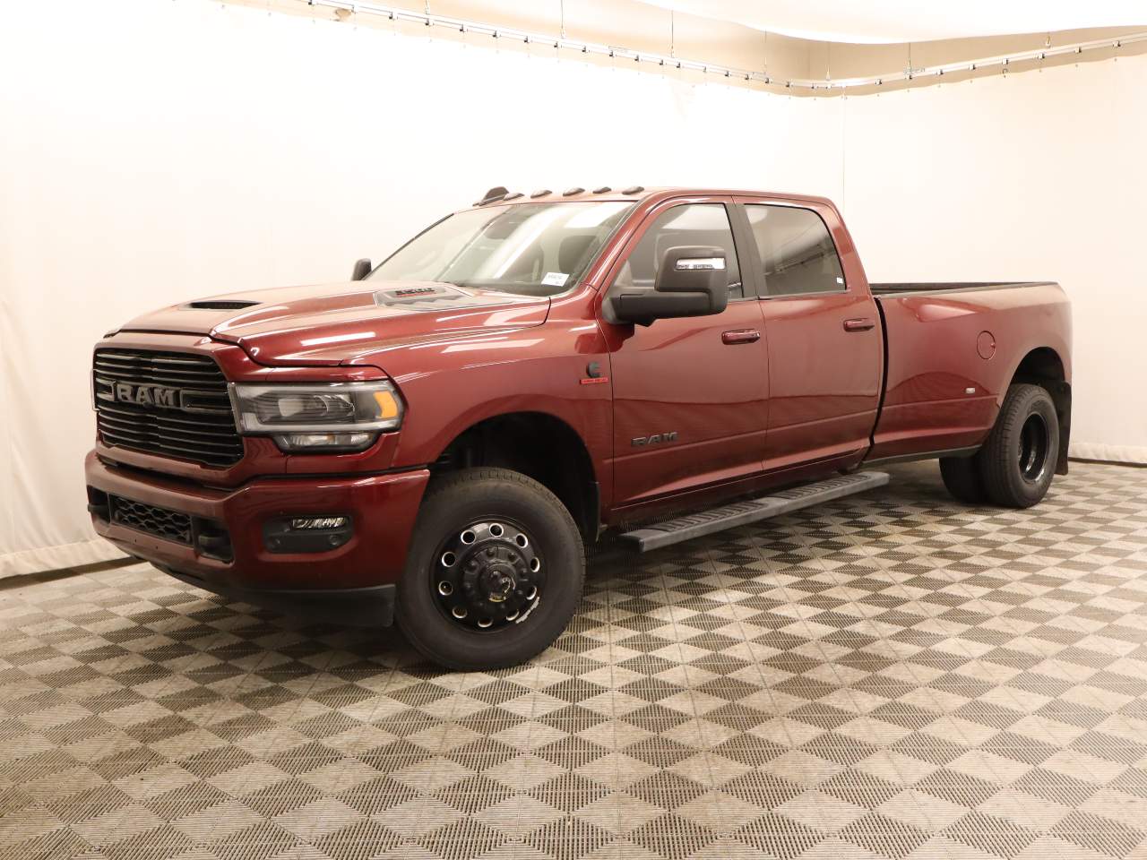 2024 Ram 3500 Laramie Crew Cab