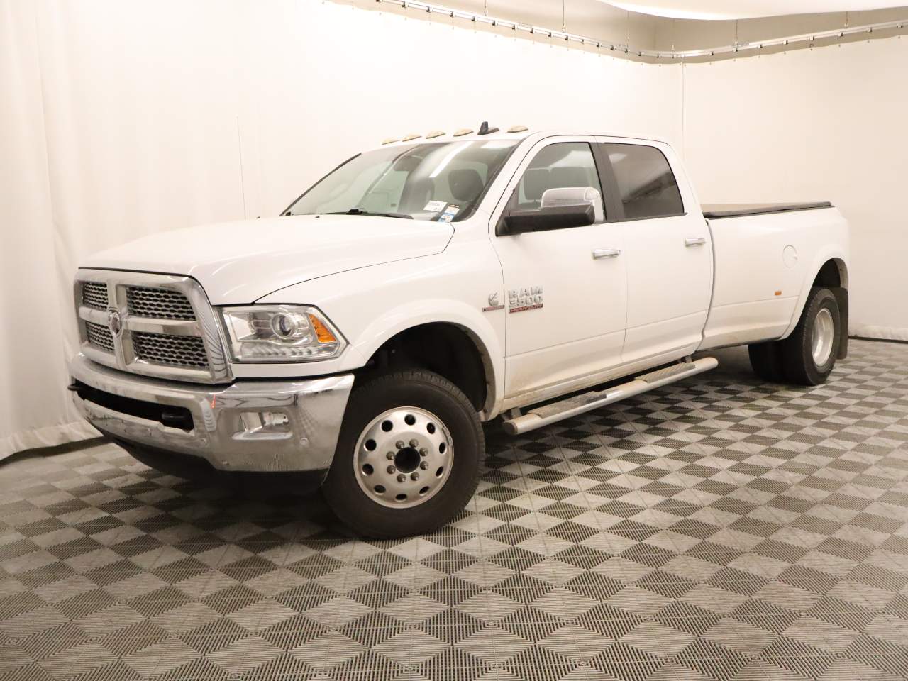 2018 Ram 3500 Laramie Crew Cab
