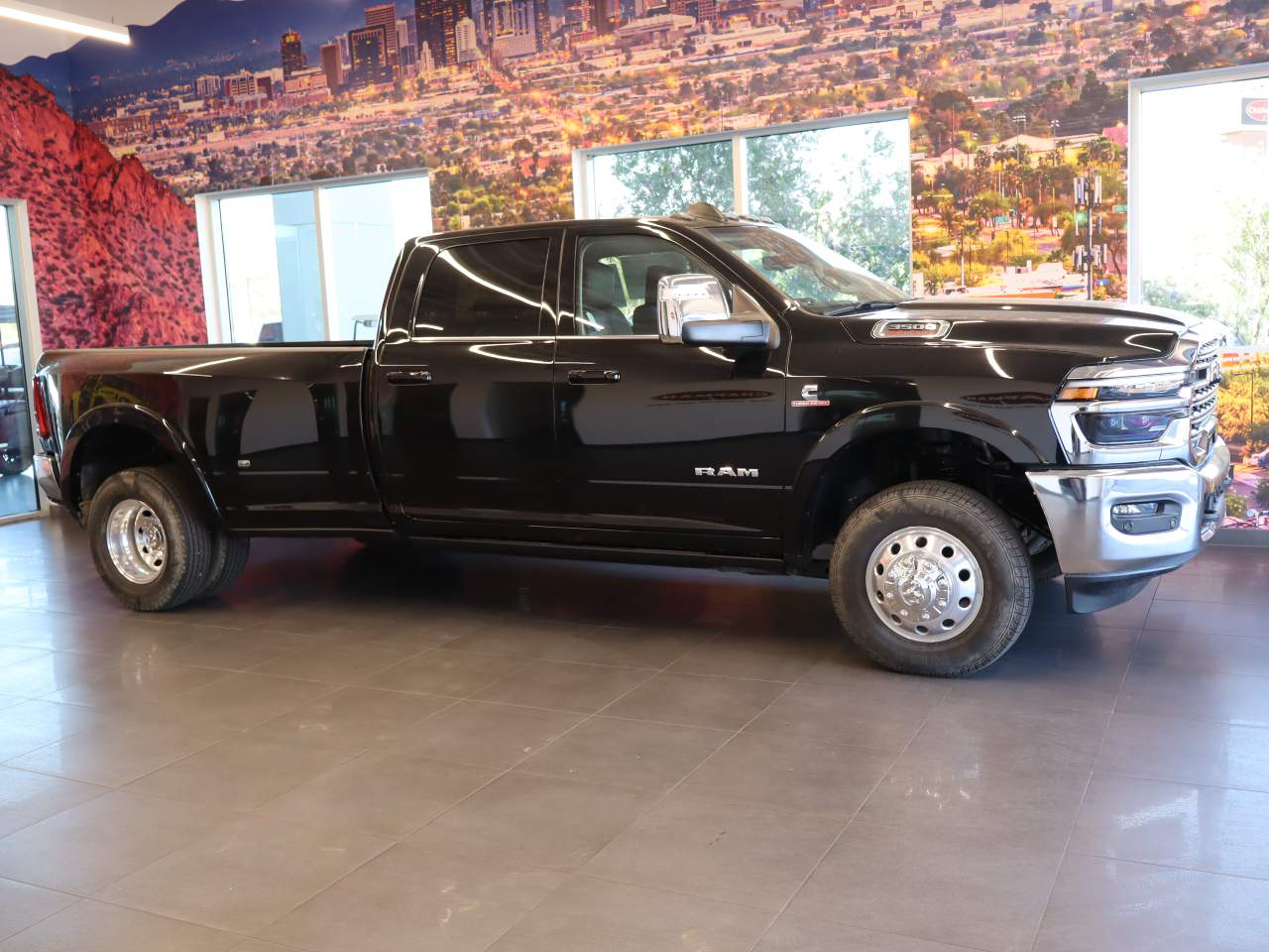 2026 RAM 3500 Limited/Longhorn - Photo 7