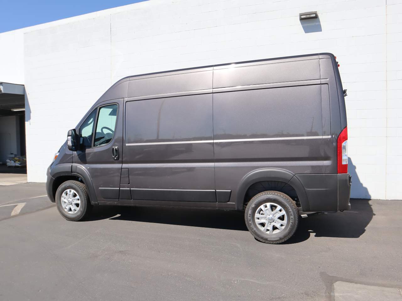 2024 Ram ProMaster Cargo SLT