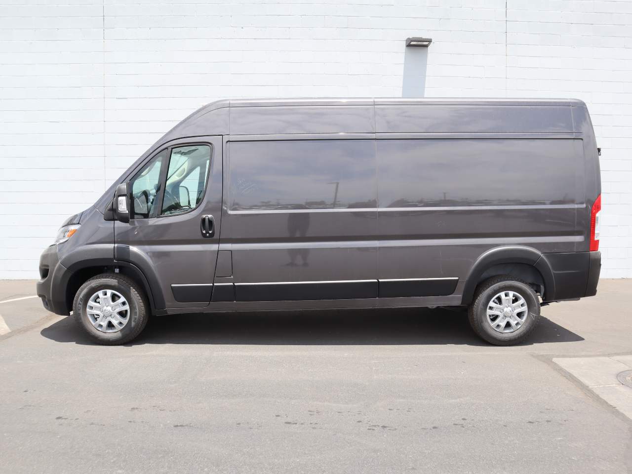 2024 Ram ProMaster Cargo SLT