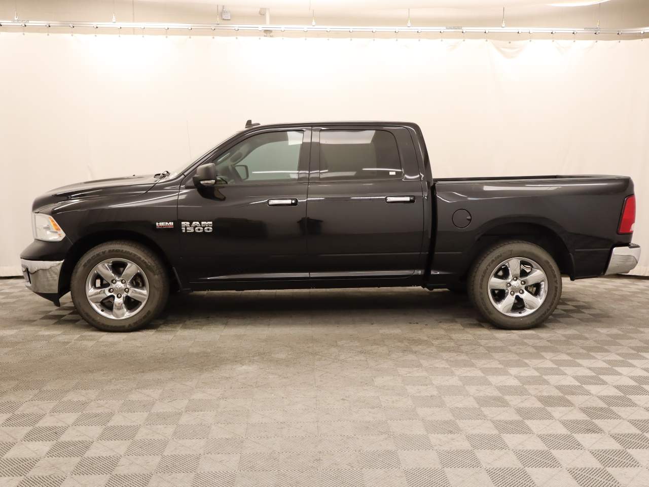 2017 Ram 1500 Big Horn Crew Cab