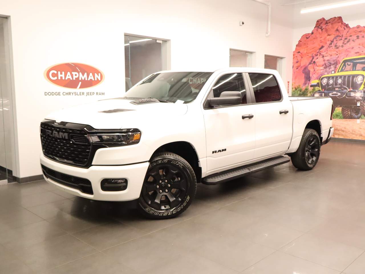 2026 RAM 1500 Express Crew Cab 4WD