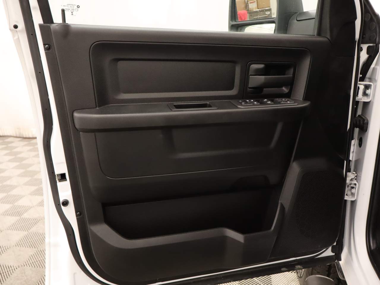 2025 Ram 2500 Tradesman Crew Cab